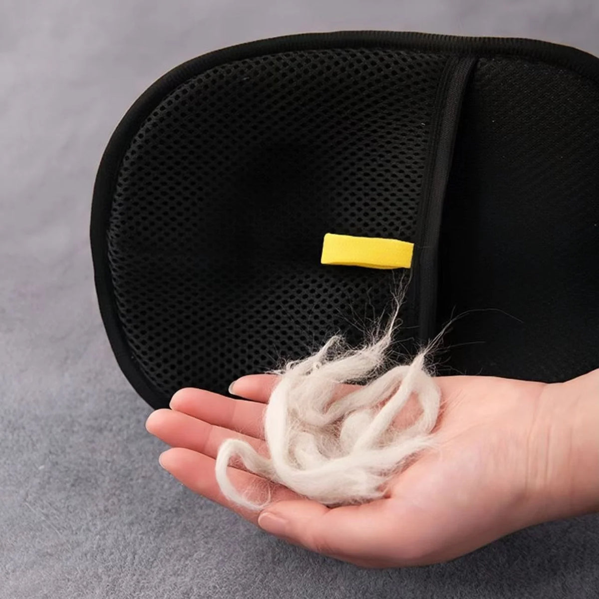 Reusable Lint & Pet Hair Mitt